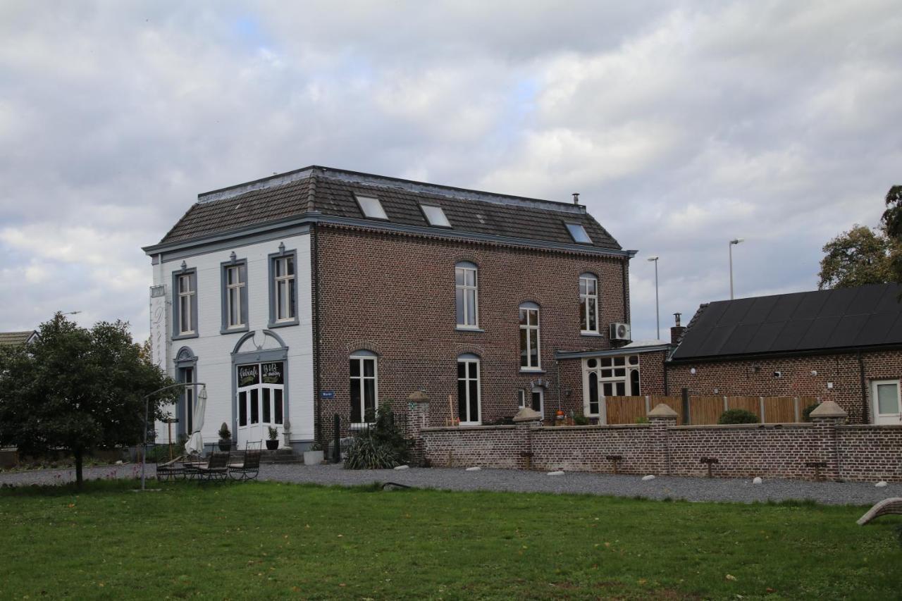 B&B Het Doctershoes Kinrooi Esterno foto