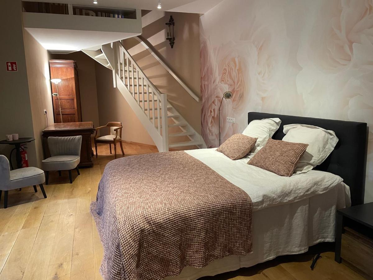 B&B Het Doctershoes Kinrooi Esterno foto